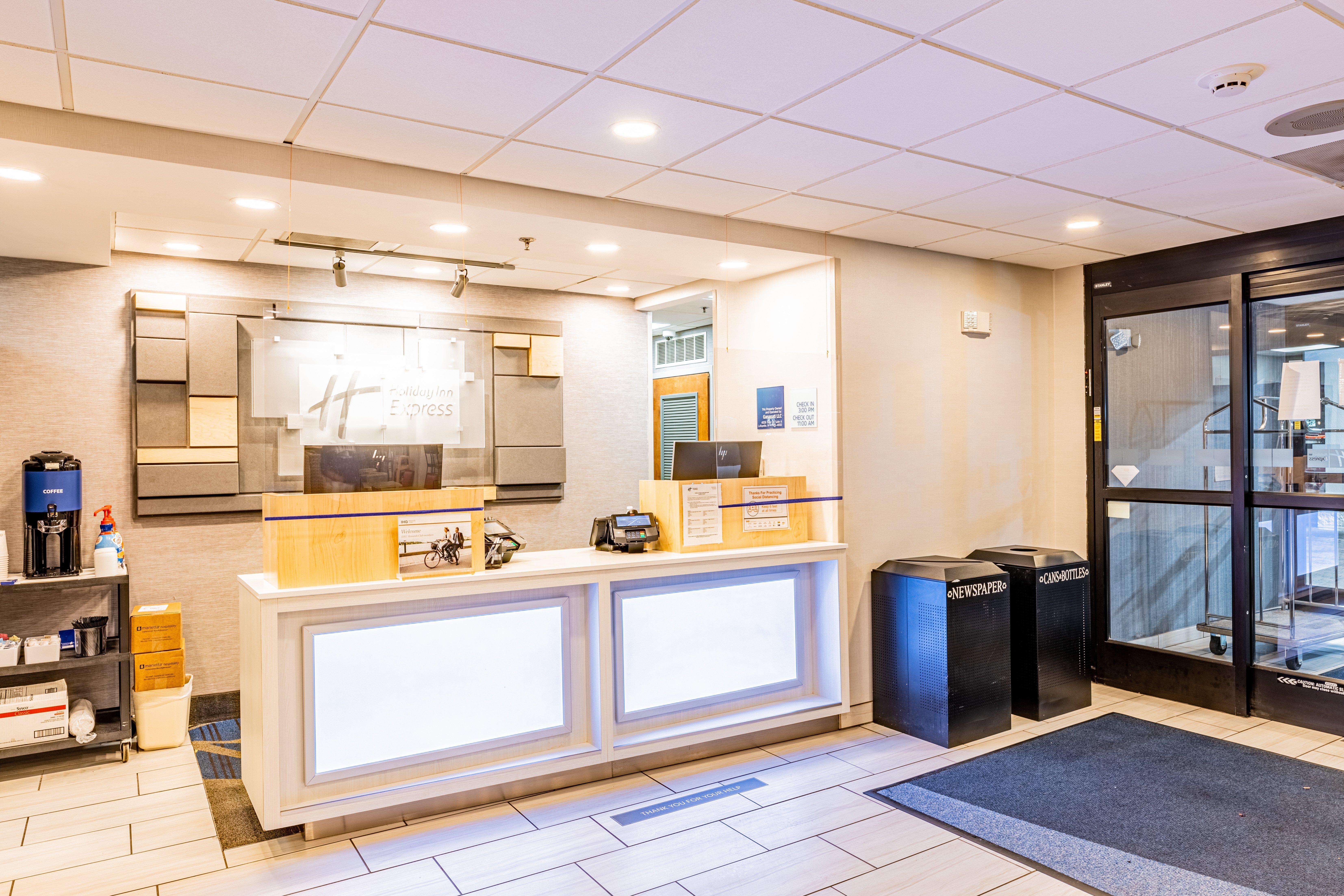 Holiday Inn Express Indianapolis South By Ihg Exterior foto
