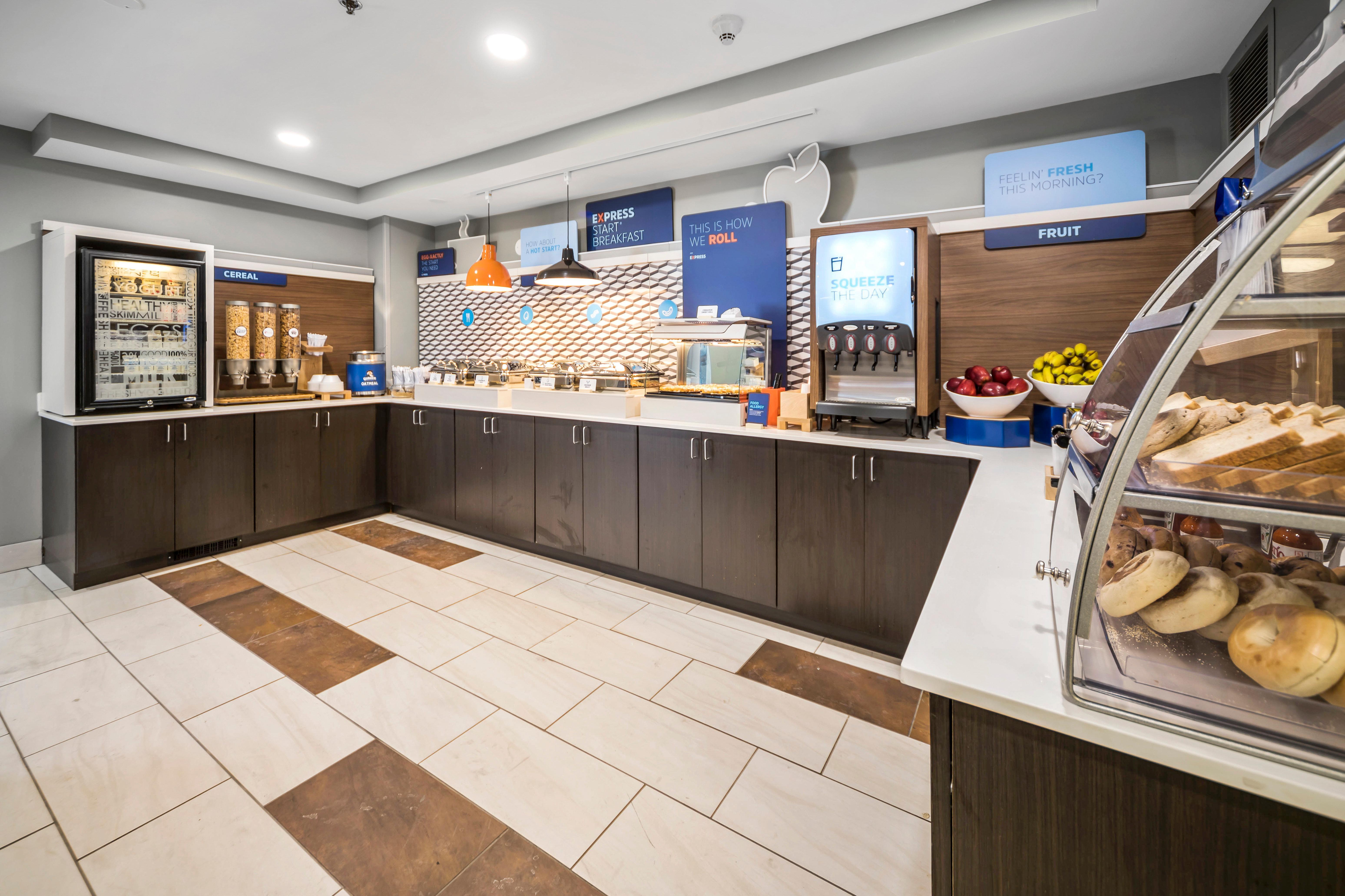 Holiday Inn Express Indianapolis South By Ihg Exterior foto